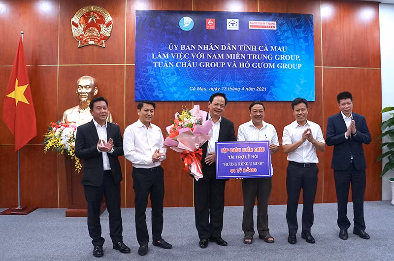 Cà Mau kêu gọi phát triển kinh tế biển -0