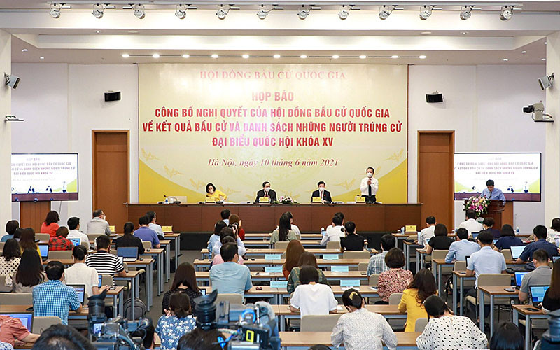Toàn cảnh buổi họp báo. (Ảnh: Duy Linh)