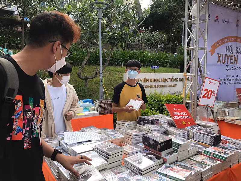 Sôi nổi Ngày hội Văn hóa đọc Đà Nẵng 2022 -0