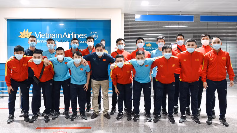 Đội tuyển futsal Việt Nam về nước, bắt đầu cách ly y tế -0