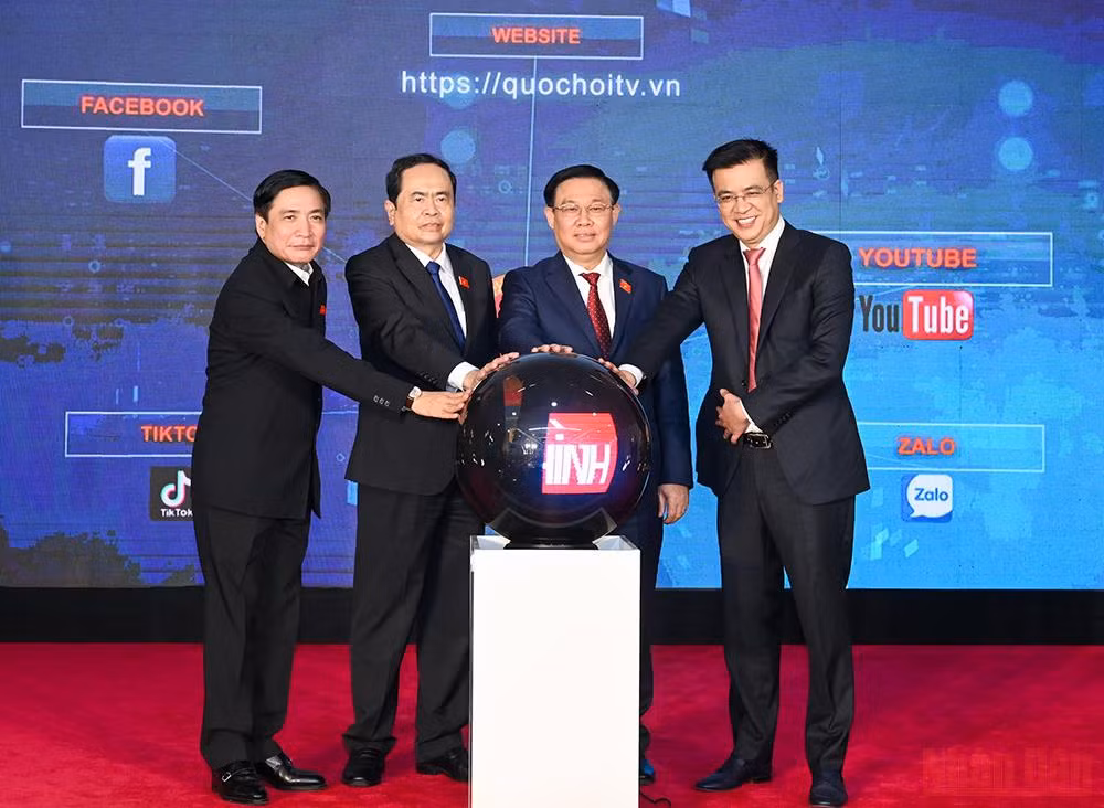 Truyền hình Quốc hội Việt Nam thật sự là cầu nối tin cậy giữa Quốc hội với cử tri và nhân dân -0