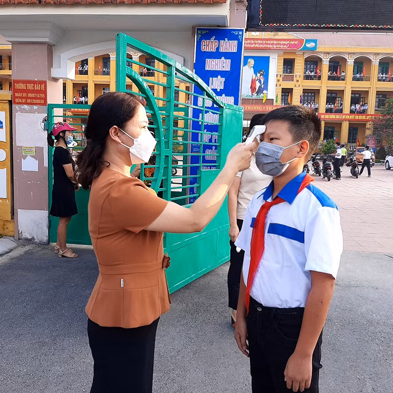 Việc học ở vùng xanh Tuyên Quang -0