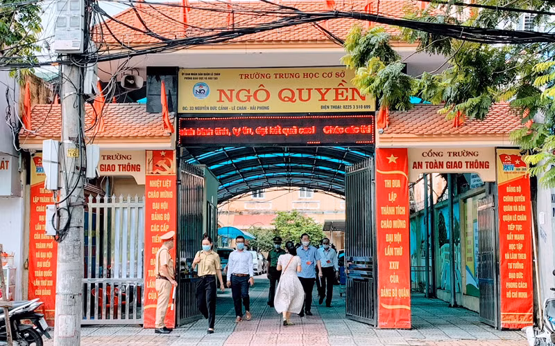 Trường THCS Ngô Quyền (quận Lê Chân)- nơi được cho là có tình trạng vi phạm pháp luật trong thu chi tài chính.