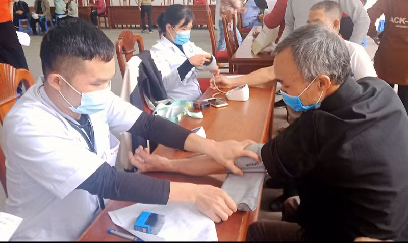 Trung tâm y tế thành phố Thái Nguyên đẩy nhanh tiến độ tiêm vaccine cho người dân trên địa bàn, không để vaccine tồn đọng.