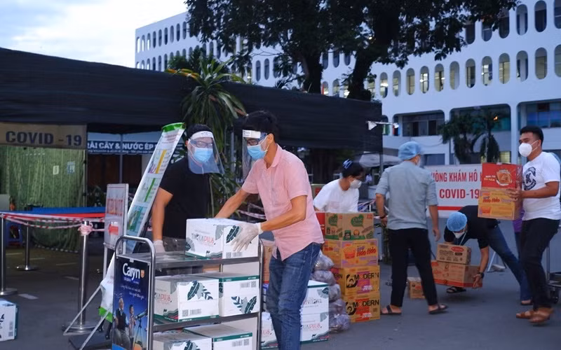 22 nhân viên Bệnh viện Bệnh Nhiệt đới TP Hồ Chí Minh nghi mắc Covid-19