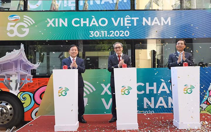 Viettel chính thức khai trương kinh doanh thử nghiệm 5G