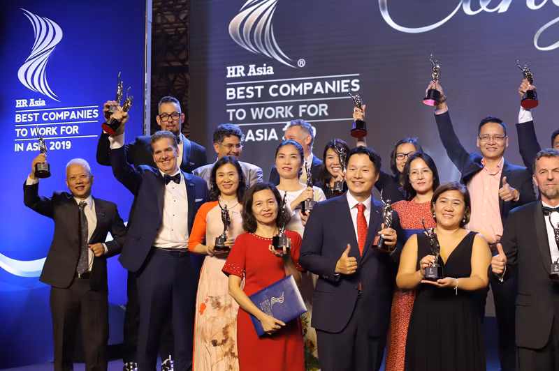 Tập đoàn Sun Group ký hợp tác với Tổng cục Giáo dục nghề nghiệp -0