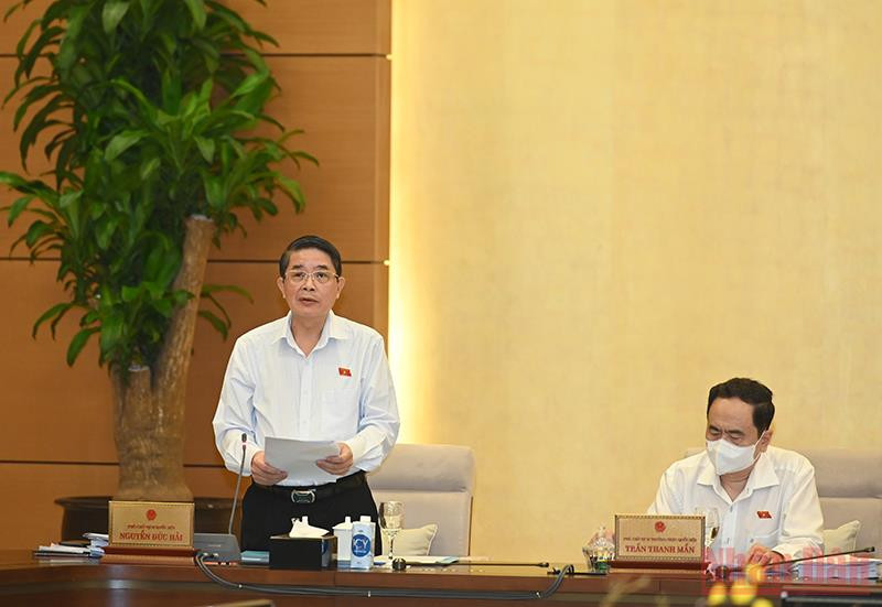 Phó Chủ tịch Quốc hội Nguyễn Đức Hải điều hành nội dung phiên họp. (Ảnh: Duy Linh) Ủy ban Thường vụ Quốc hội ủng hộ chính sách đặc thù cho Hải Phòng, Nghệ An, Thừa Thiên Huế -0