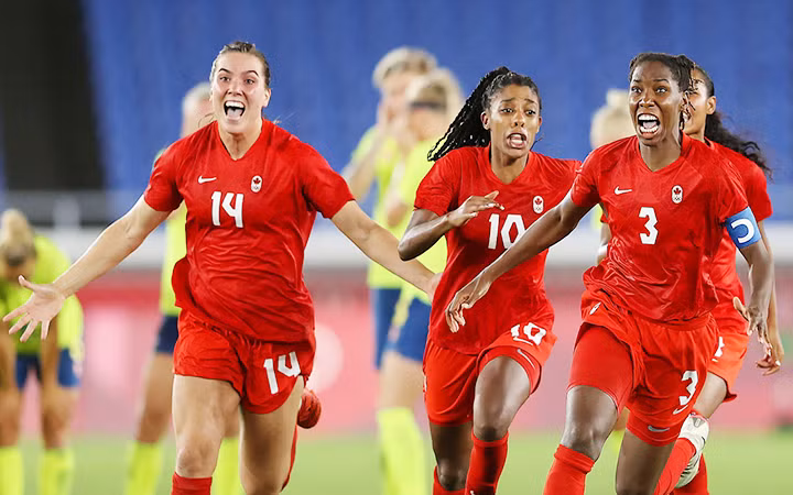 Đội tuyển bóng đá nữ Canada trong trận đấu lên ngôi vô địch Olympic Tokyo 2020. Ảnh: IOC