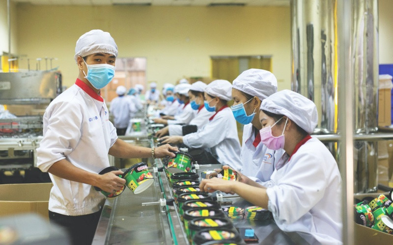 Sản xuất tại Công ty Masan. Dịch Covid-19 tác động lớn đến thị trường lao động trong nước -0