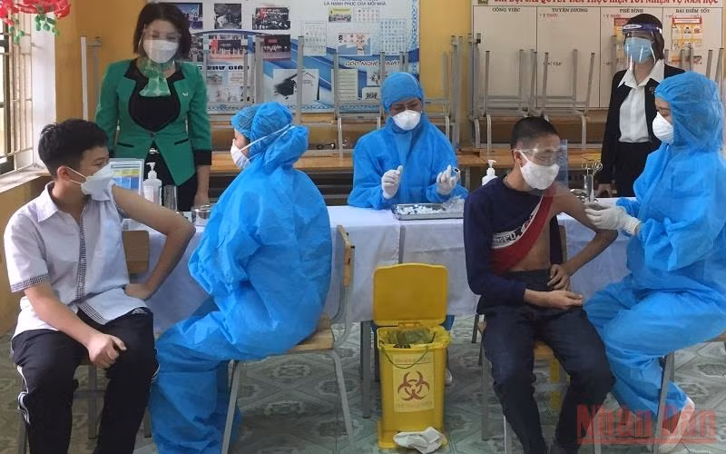 Thái Bình tổ chức tiêm đồng loạt cho trẻ dưới 12 tuổi tại tất cả các huyện, thành phố.