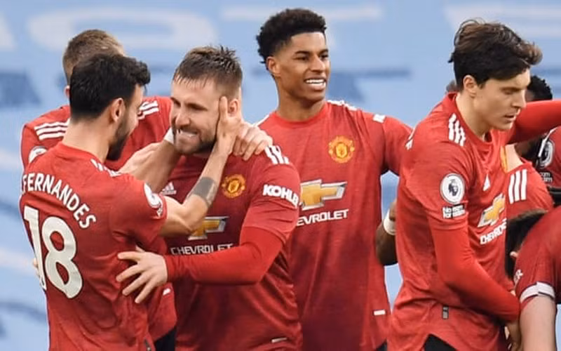 Các cầu thủ Man United chơi xuất sắc, thắng xứng đáng Man City 2-0.