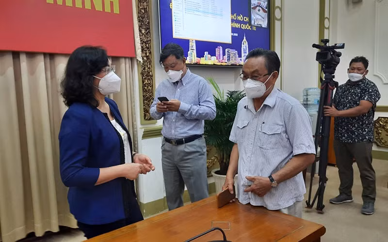 Sớm đưa Thành phố Hồ Chí Minh trở thành Trung tâm Tài chính quốc tế -0