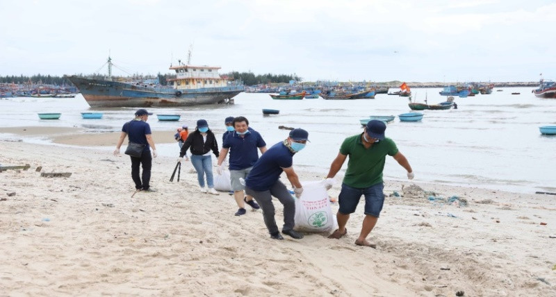 Tập đoàn Novaland hưởng ứng phong trào bảo vệ môi trường biển. Tập đoàn Novaland - nỗ lực vì một cộng đồng phát triển bền vững -0