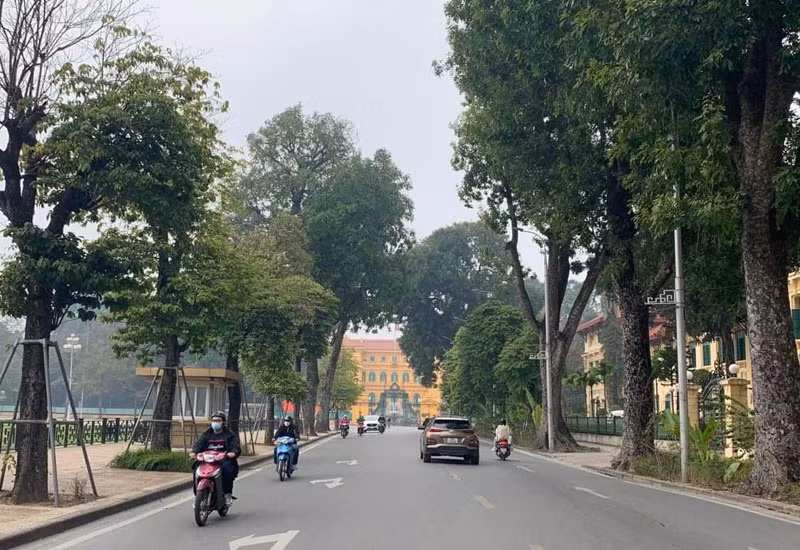 Khu vực Hà Nội sáng sớm có mưa phùn và sương mù rải rác, trưa chiều trời nắng. (Ảnh minh họa)