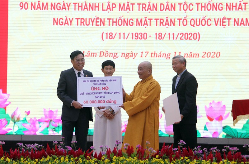 Các tổ chức ủng hộ quỹ "Vì người nghèo". Phát huy sức mạnh đại đoàn kết toàn dân xây dựng Lâm Đồng giàu đẹp -0