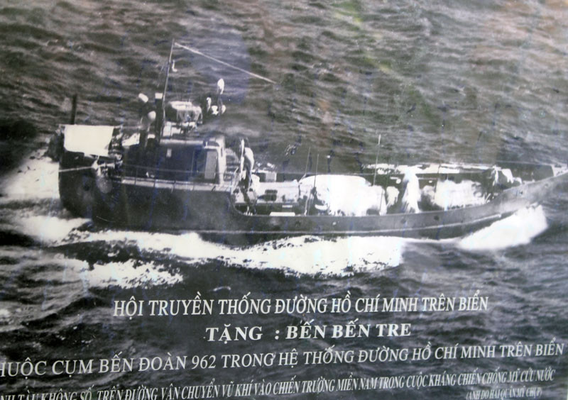 Tàu không số vượt biển chuyển vũ khí vào miền nam. (Ảnh tư liệu) Bến Tre phát huy tinh thần tiên phong mở đường Hồ Chí Minh trên biển -0