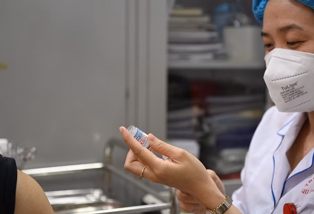 Triển khai tiêm vaccine phòng Covid-19 trên diện rộng tại Hà Nội -0