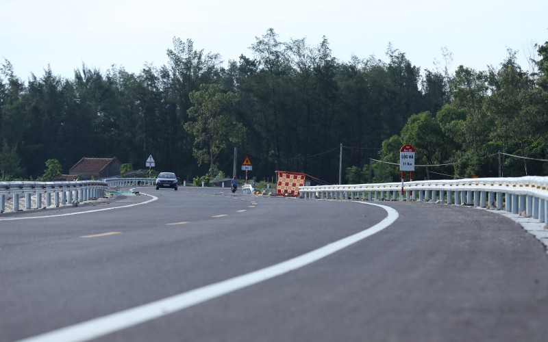 Đường ven biển Hà Tĩnh tạo điểm nhấn, kích thích tăng trưởng các địa phương hưởng lợi dự án. Hà Tĩnh rốt ráo giải ngân vốn đầu tư công -0