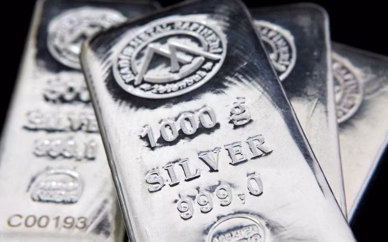 Từ đầu năm đến nay, thị trường kim loại quý tăng trưởng rất tốt với hai mặt hàng sáng giá là bạc và bạch kim. (Ảnh: Reuters)