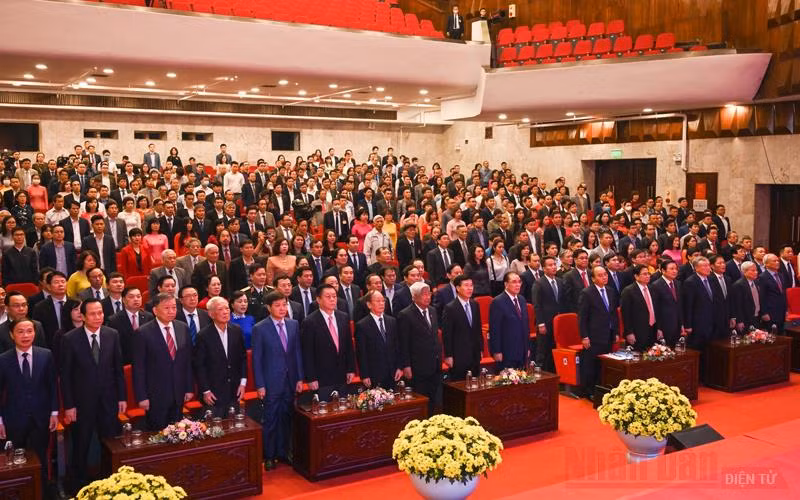 Trọng thể tổ chức lễ kỷ niệm 70 năm Ngày Báo Nhân Dân ra số đầu -0