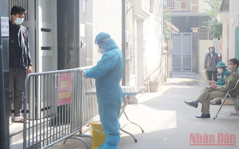 Quận Bắc Từ Liêm triển khai mô hình chăm sóc F0 tại nhà. (Ảnh: QUỐC TOẢN)