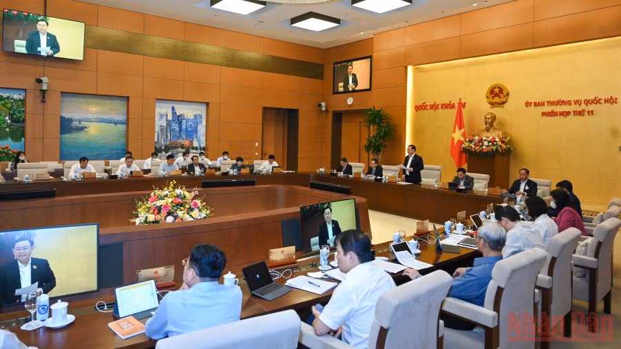 Quang cảnh phiên họp thứ 11 Ủy ban Thường vụ Quốc hội khóa XV. (Ảnh: DUY LINH)