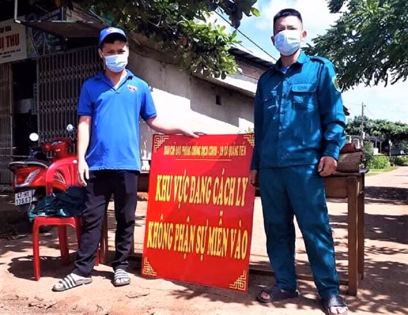  Phong tỏa 1 khu vực ở xã Quảng Tiến, huyện Cư M’gar, tỉnh Đắk Lắk để phòng, chống dịch Covid-19.