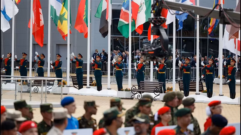 Tổng thống Nga Vladimir Putin dự lễ khai mạc Army Games 2021 và diễn đàn Army-2021 -0