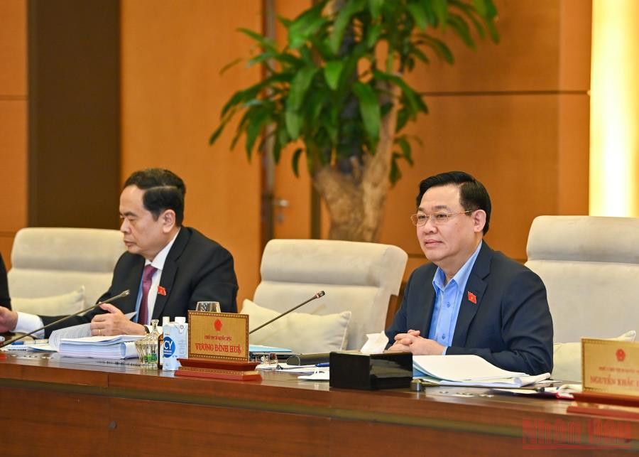 Chủ tịch Quốc hội Vương Đình Huệ phát biểu ý kiến tại phiên họp. Khuyến khích xã hội hóa công tác phòng, chống bạo lực gia đình -0