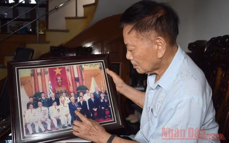 “Anh Lập là một con người quá hiếm” -0