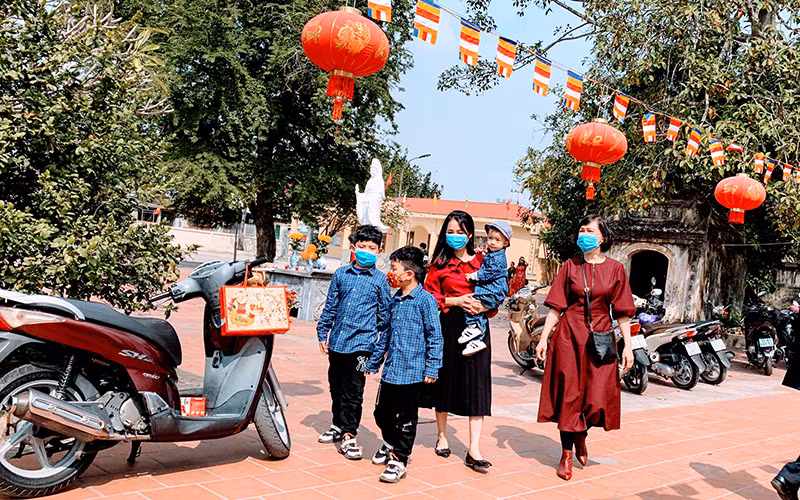 Từ tối 15-2, các hoạt động đi lễ chùa đầu năm mới sẽ phải tạm dừng để bảo đảm an toàn phòng chống dịch