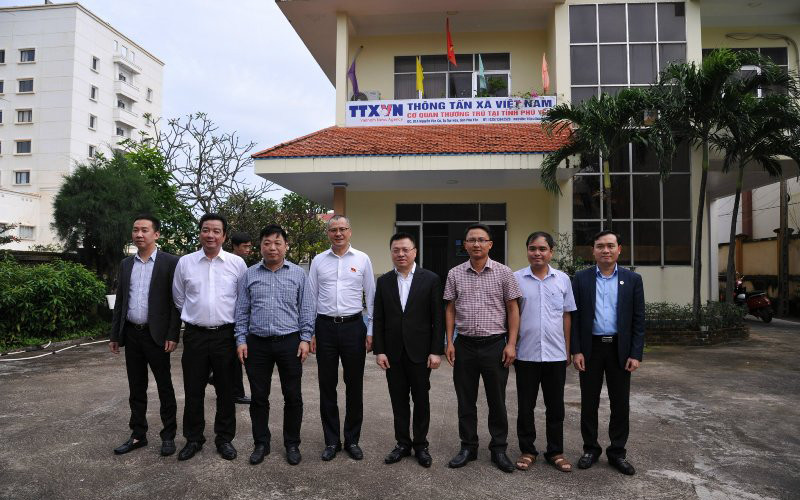 Tổng Biên tập Lê Quốc Minh thăm, động viên TTXVN tại Phú Yên. Tổng Biên tập Báo Nhân Dân làm việc tại Phú Yên -0