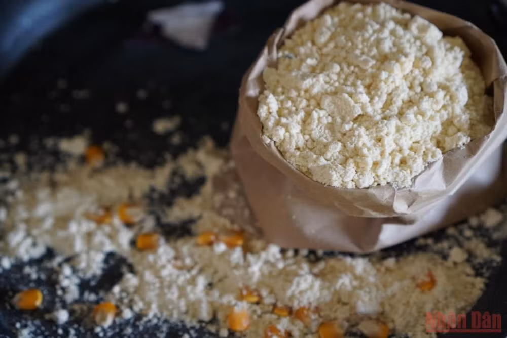 Bài ca của Đất -0