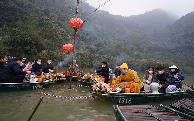 Quang cảnh lễ rước nước trong lễ hội Chùa Bái Đính năm 2022.
