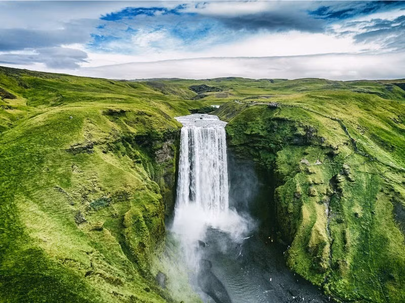 Vịnh Hạ Long trong danh sách 50 kỳ quan thiên nhiên đẹp nhất thế giới -9