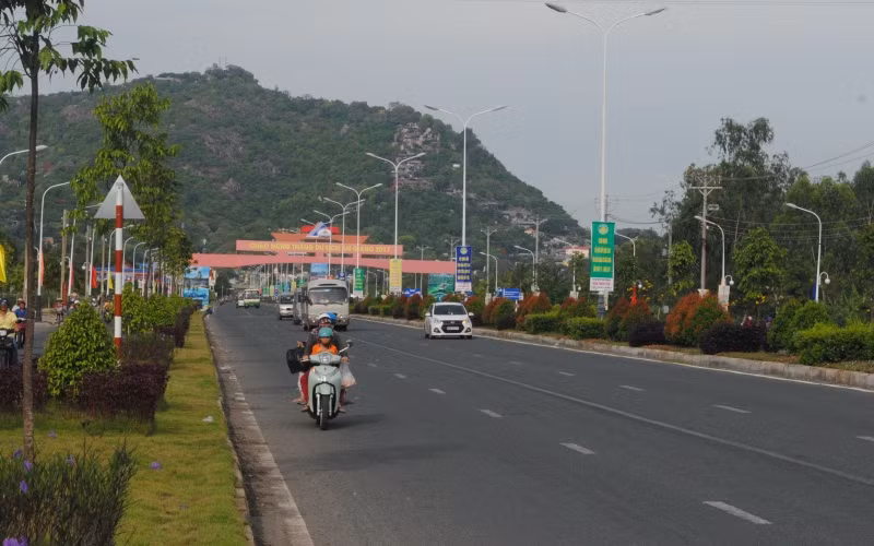 Châu Đốc giãn cách xã hội toàn thành phố theo Chỉ thị 15.