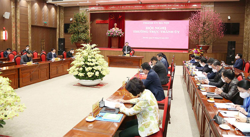 Hội nghị của Thường trực Thành ủy Hà Nội sáng 7/2.