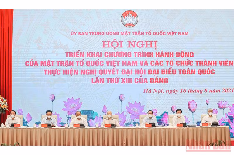 Đoàn chủ tịch Hội nghị. (Ảnh: ĐĂNG KHOA)