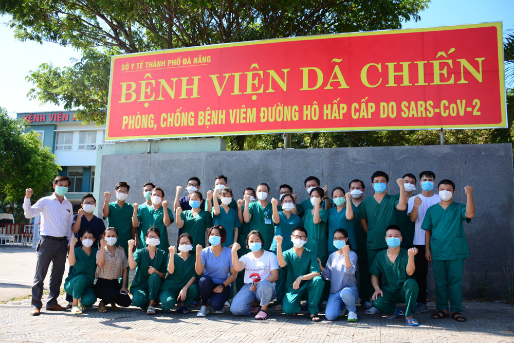 Trên mặt trận điều trị Covid-19 ảnh 15 119067140_172826297675525_163353-1608731788114.jpg