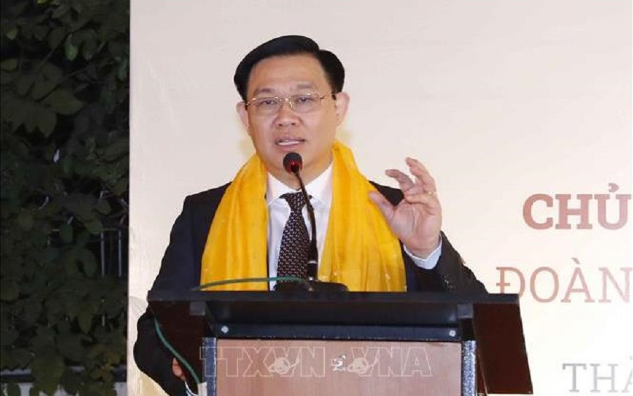 Chủ tịch Quốc hội Vương Đình Huệ phát biểu tại chương trình. (Ảnh: TTXVN)