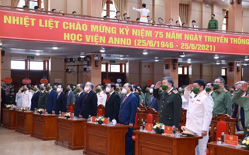 Lễ kỷ niệm 75 năm Ngày truyền thống Học viện An ninh nhân dân -0