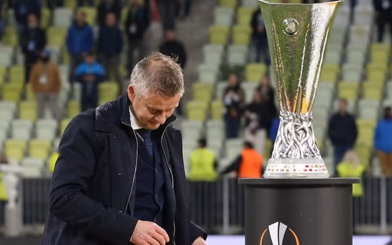 Solskjaer đã không thể sở hữu danh hiệu đầu tiên với tư cách HLV MU. (Ảnh: Getty Images)