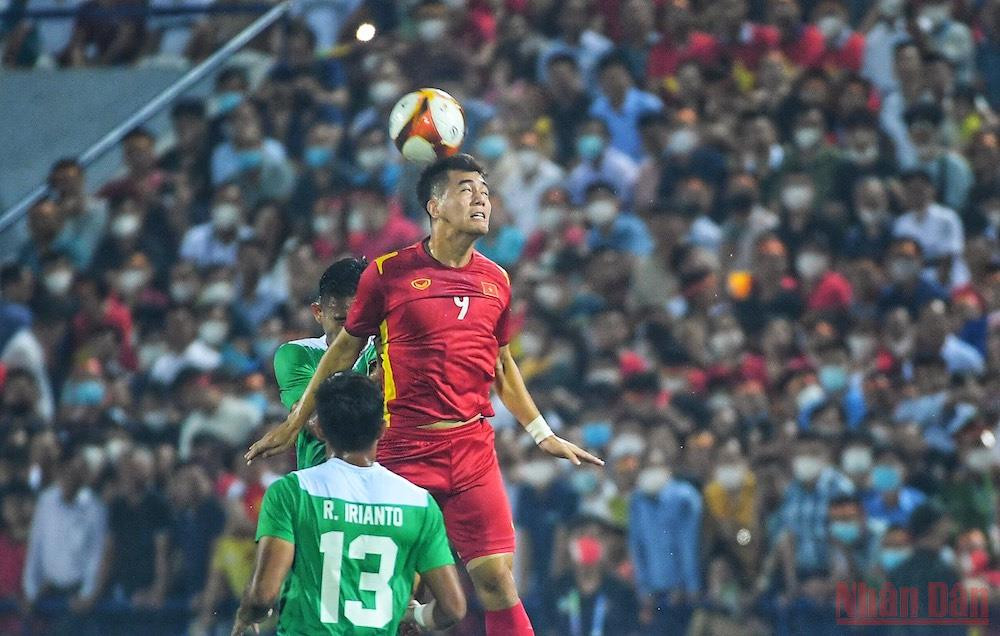 (Ảnh: THÀNH ĐẠT) (Hiệp 1) U23 Việt Nam 0-0 U23 Indonesia: Áp lực từ những phút đầu -1
