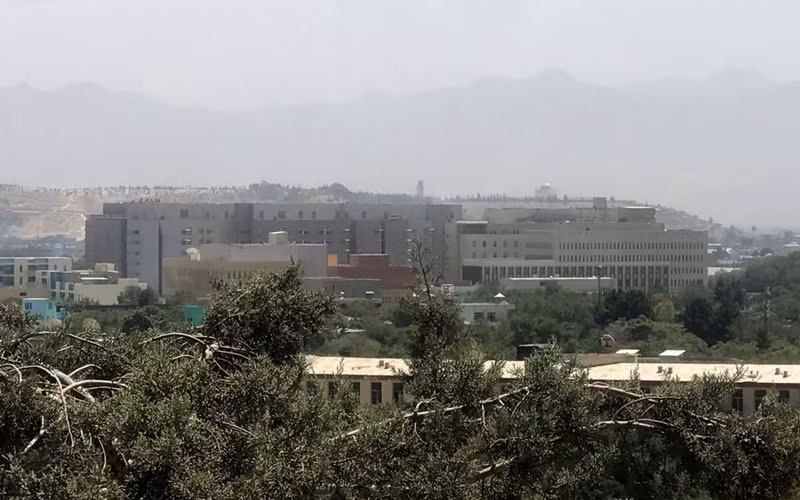 Toàn cảnh Đại sứ quán Mỹ tại Kabul, Afghanistan, ngày 15/8. (Ảnh: Reuters)