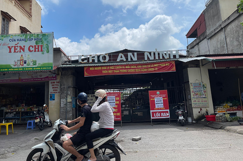 Nhiều chợ ở TP Hải Dương phải dừng hoạt động để phòng, chống Covid-19, trong đó có chợ An Ninh. Hai ca nhiễm cộng đồng, Hải Dương ra thông báo khẩn -0