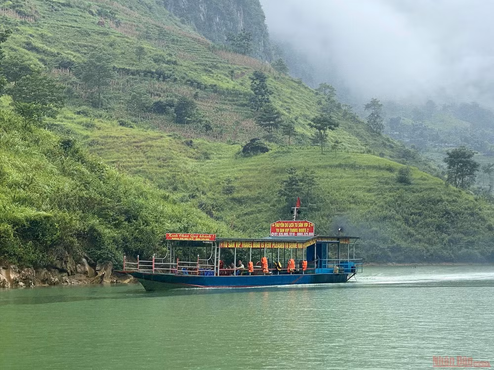 Những góc khác của sông Nho Quế -0