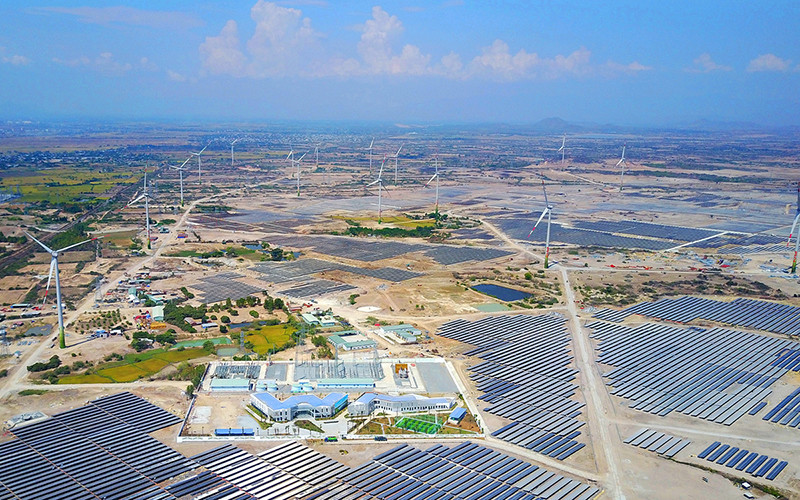 Tọa đàm trực tuyến “Kinh tế tư nhân đầu tư hạ tầng, phát triển năng lượng sạch” ảnh 10 Tọa đàm trực tuyến “Kinh tế tư nhân đầu tư hạ tầng, phát triển năng lượng sạch” -0