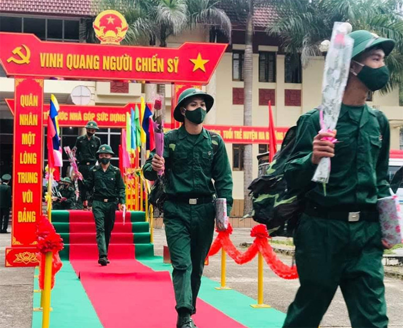 Các tân binh huyện Na Rì lên đường nhập ngũ. Tưng bừng Ngày hội tòng quân tại các địa phương -0