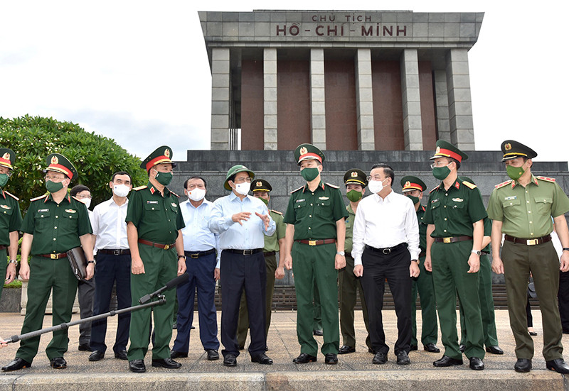Ảnh: TRẦN HẢI Gìn giữ, tôn tạo, phát huy giá trị lịch sử to lớn của Công trình Lăng Chủ tịch Hồ Chí Minh -0